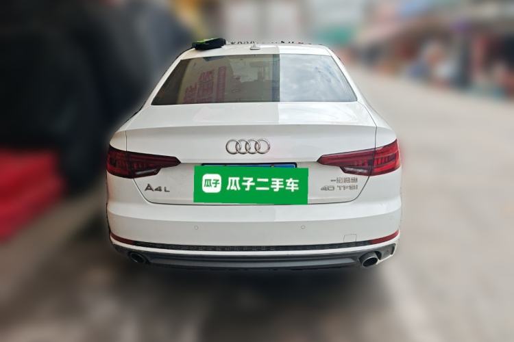 Used Audi A4L 2018 30th Anniversary Edition 40 TFSI Fashion Model
