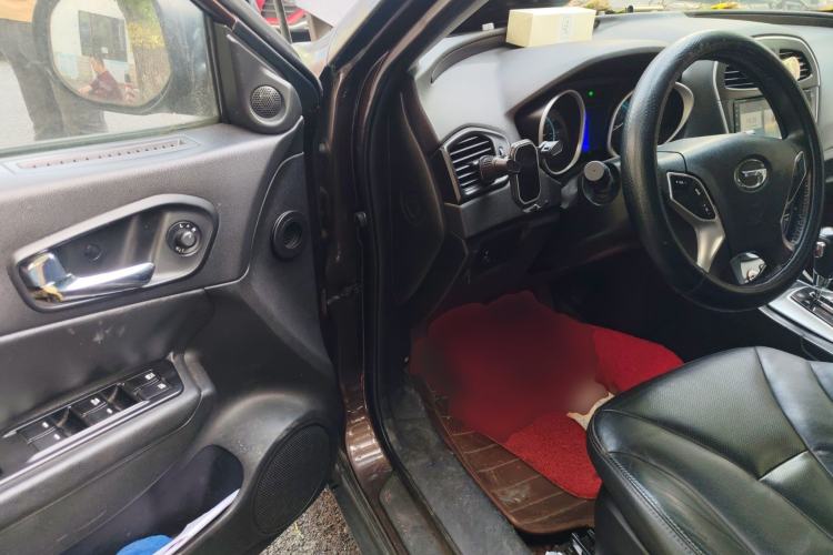 Used GAC Trumpchi GS5 2013 1.8T Automatic All-Wheel-Drive Luxury Edition Driver Seat