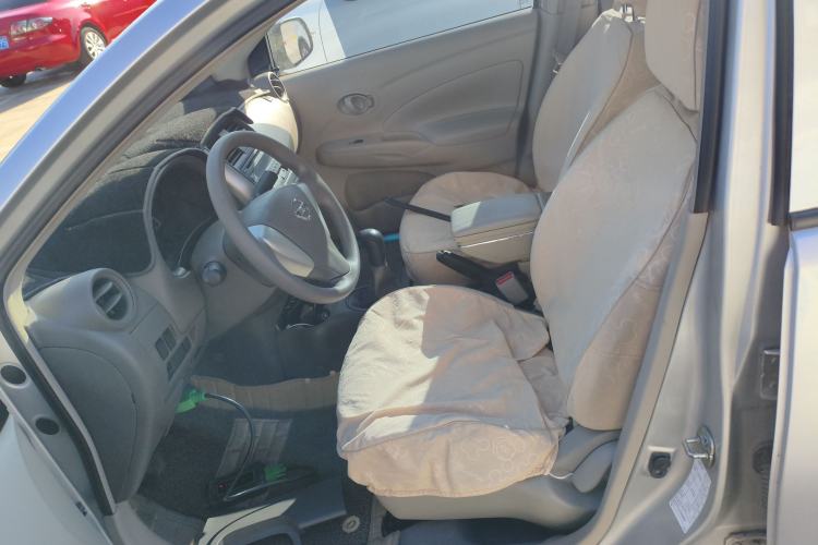 Used Nissan Sunny 2014 1.5XE Manual Comfort Edition