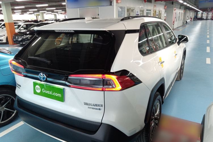 Used Toyota Wildlander 2023 Dual-Motor 2.5L E-CVT Four-Wheel Drive Prestige Edition
