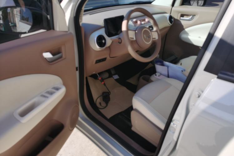 Used Wuling Hongguang MINIEV 2025 Four-Door Version Advanced Edition
