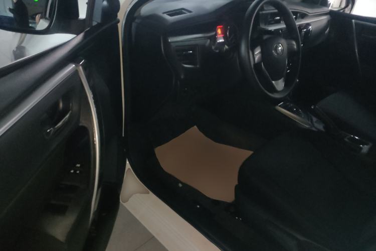 Used Toyota Corolla 2014 1.6L CVT GL-i