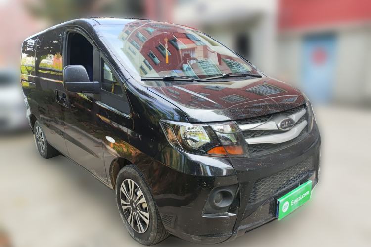 Used JAC Refine M3 2019 1.8L 5-Seater Express Edition Front Right 45 Deg