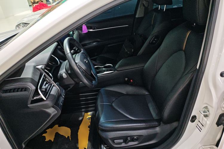 Used Toyota Camry 2023 2.0GVP Premier Edition Left Front Seat