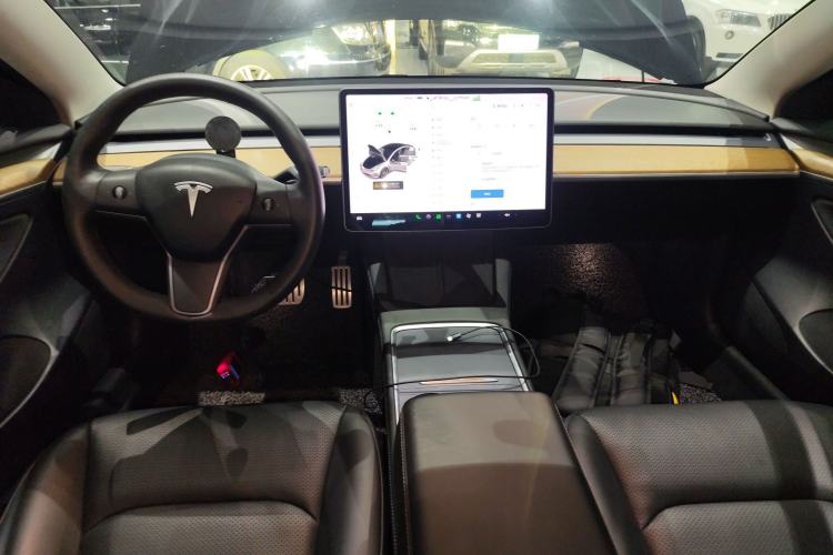 Used Tesla Model 3 2021 Performance High-Performance All-Wheel-Drive Version Center Console