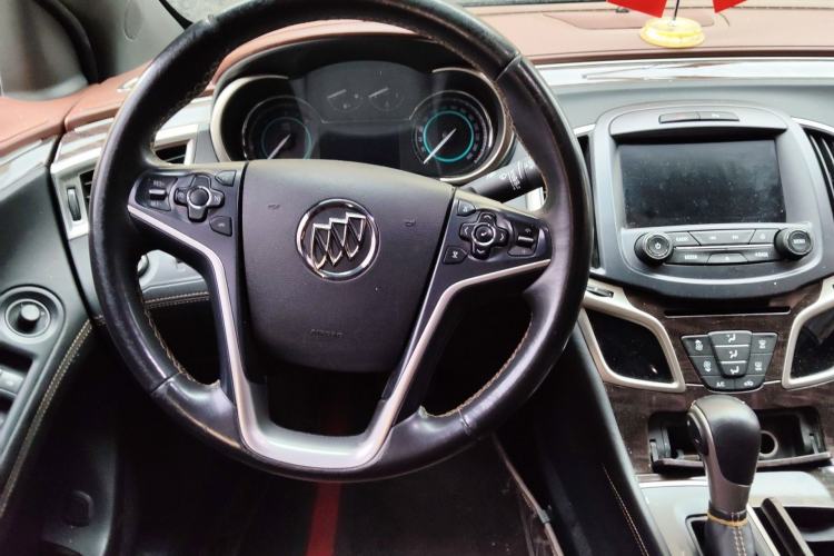 Used Buick LaCrosse 2013 2.4L SIDI Elite Comfort Version Steering Wheel