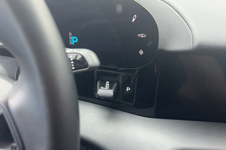 Used Porsche Taycan 2022-Year Updated Taycan