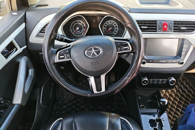 Used JAC Group Refine S2 2015 1.5L CVT Luxury Edition
