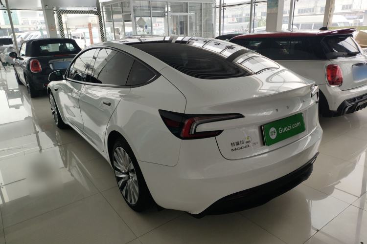 Used Tesla Model 3 2023 Long-Range All-Wheel-Drive Version