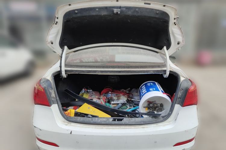 Used Hyundai Mistra 2014 1.8L Automatic Smart GLS Trunk