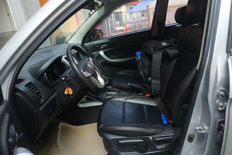 Used CHANGAN CS35 2015 1.6L Automatic Luxury Model China IV Standard
