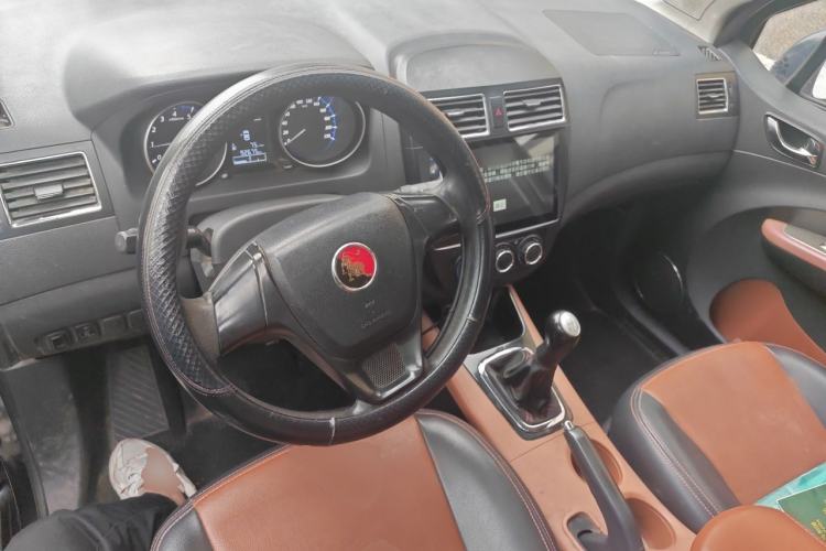 Used FORTHING Joyear X5 2015 1.6L Manual Luxury Model
