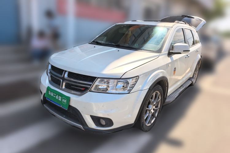 Used Dodge Journey 2013 2.4L Two-Wheel Drive Luxury Version Guazi used car, China used car export, Used car for sale, Used  cars, Cheapest cars for sale