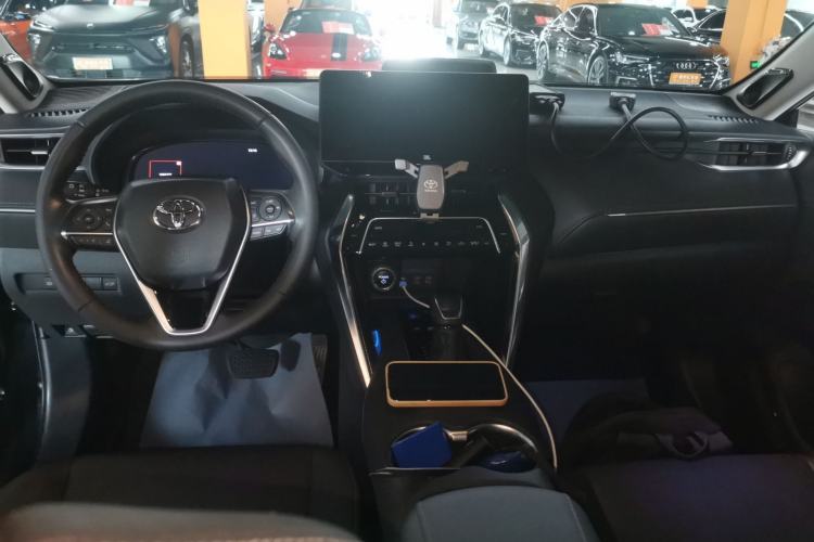Used Toyota Venza 2023 2.5L Smart Electric Hybrid Dual-Drive Prestige Version Interior 2
