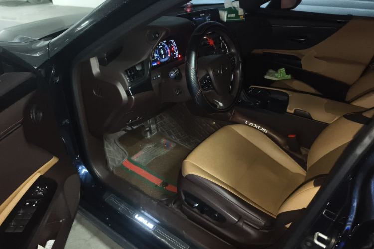 Used Lexus ES 2018 200 Excellence Edition China V Standard