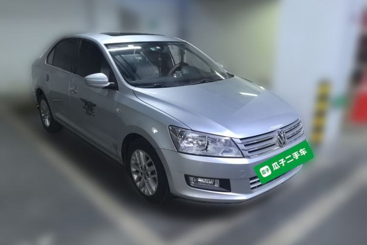 Used Volkswagen Santana 2013 1.6L Manual Luxury Edition
