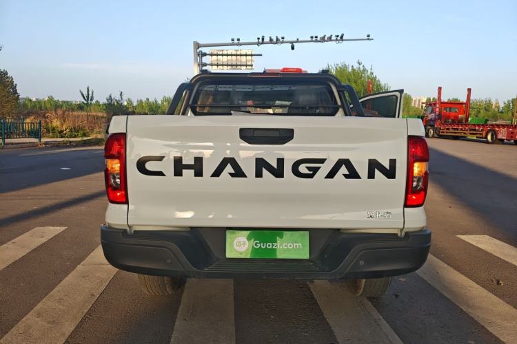 Used CHANGAN Lantop 2023 2.0T Manual Two-Wheel Drive Gasoline Elite Version Standard Cab Rear