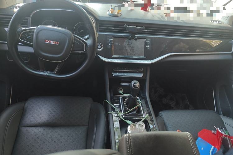 Used Sinotruk VGV U70 2020 1.5T Manual Elite Sunroof Version 6 Seats
