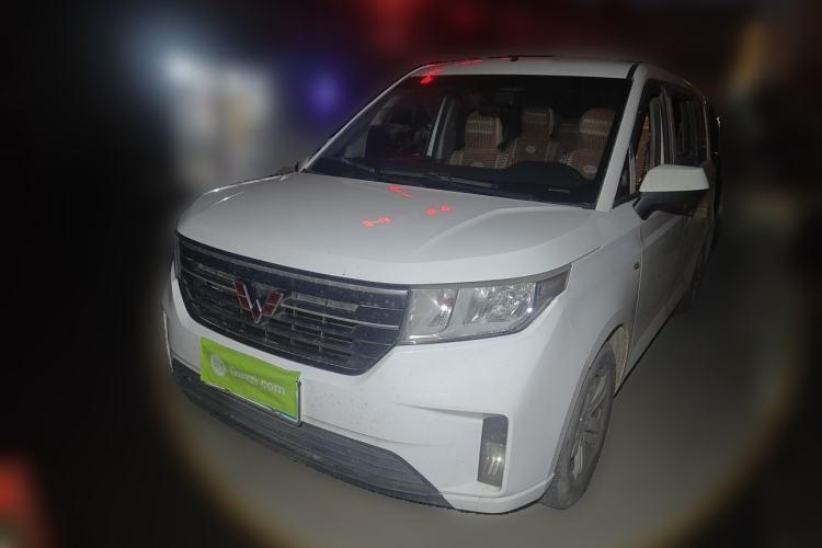 Used Wuling Hongguang PLUS 2019 1.5T Manual Comfort Version 7 Seats