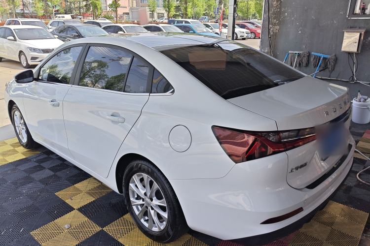 Used Roewe i5 2023 1.5L Manual Excellence Edition Exterior 2