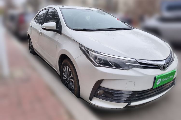 Used Toyota Corolla 2017 Revised Version 1.2T S-CVT GL Front Right 45 Deg