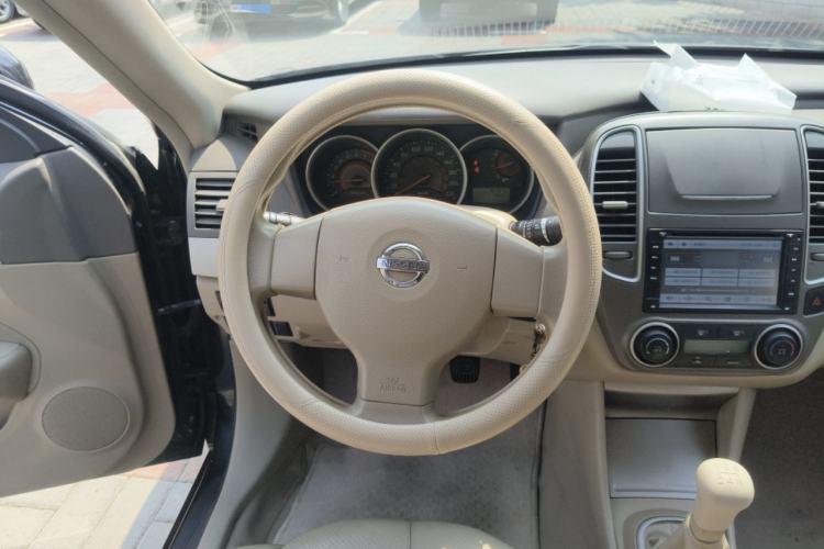 Used Nissan Sylphy 2012 Classic 1.6XL Manual Luxury Edition Steering Wheel
