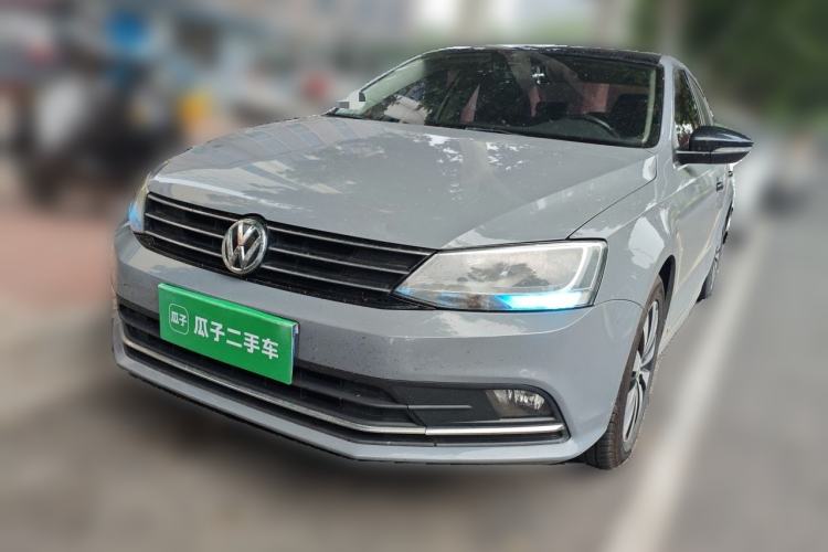 Used Volkswagen Sagitar 2017 230TSI Automatic Comfort Version