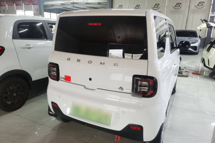 Used Geely Galaxy Panda 2024 Panda Mini 200km Endurance Bear Rear Right 45 Deg