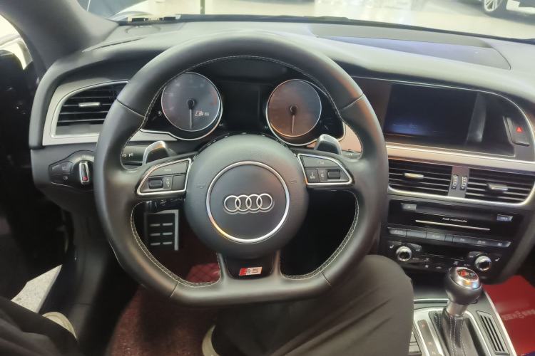 Used Audi S5 2012 S5 3.0T Coupe Steering Wheel