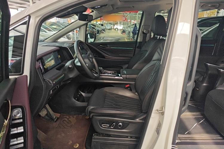 Used GAC Trumpchi M8 2024 Master Series 400T Ultimate Edition