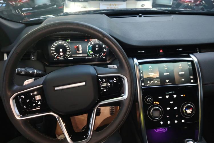 Used Land Rover Discovery Sport New Energy 2022 Facelifted P300e Plug-in Hybrid Electric Version
