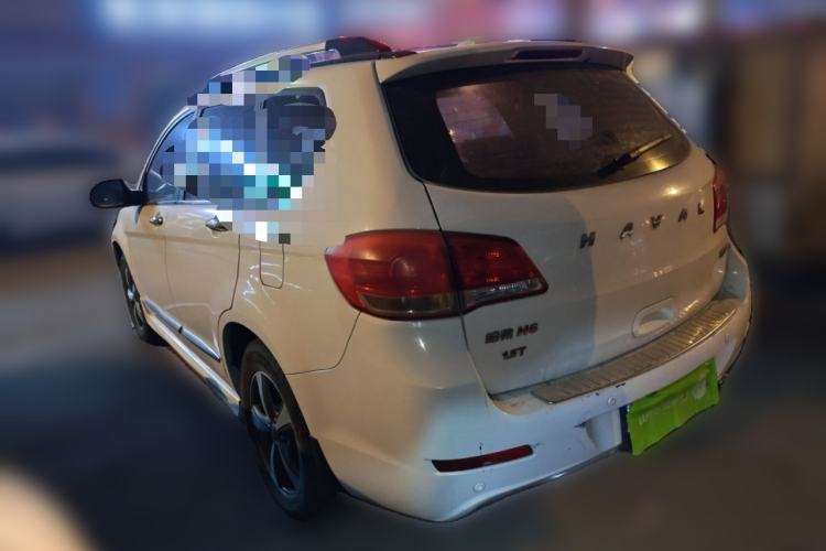 Used Haval H6 2016 Upgraded Model 1.5T Manual Two-Wheel Drive Urban Version
