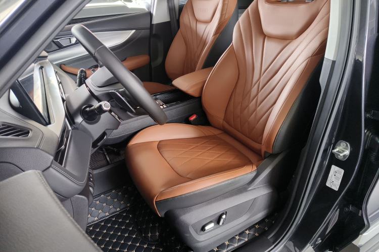 Used Chery Tiggo 8 PLUS 2021 290TGDI DCT Luxury Edition Left Front Seat