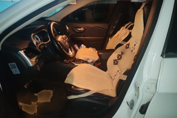 Used Jeep Cherokee 2014 2.4L Luxury Edition