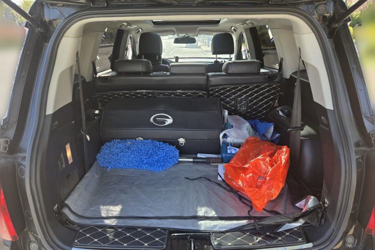 Used GAC Trumpchi GS8 2017 320T Two-Wheel Drive Luxury Smart Connectivity Version (7 Seats)