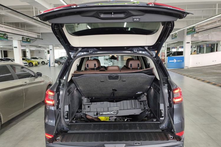 Used BMW X5 2019 xDrive30i X Design Package Trunk