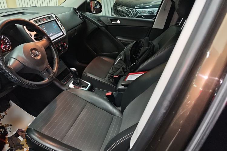 Used Volkswagen Tiguan 2016 280TSI Automatic Two-Wheel-Drive Silk Road Style Edition Left Front Seat