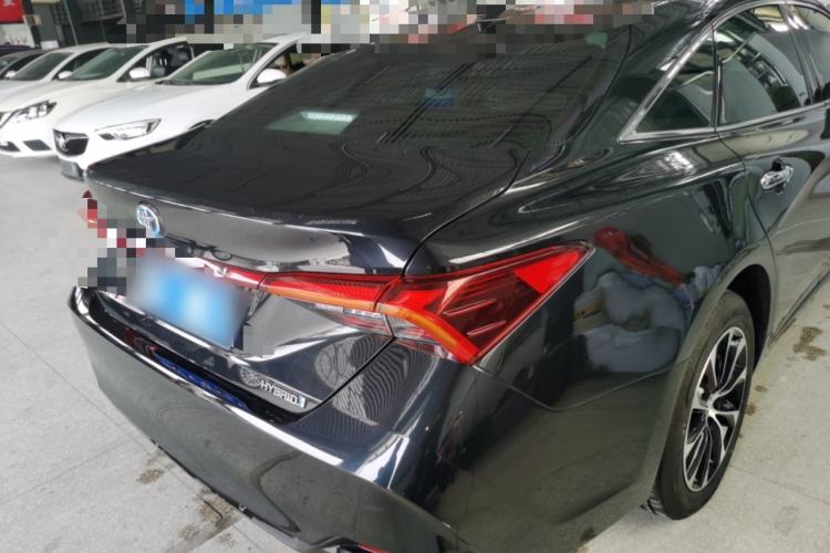 Used Toyota Avalon 2023 Dual-Engine 2.5L Luxury Edition