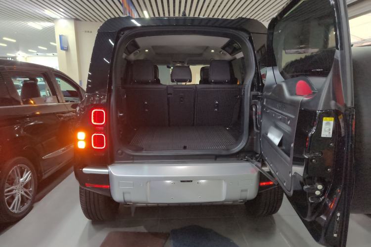 Used Land Rover Defender 2024 110 3.0T P400 X-DYNAMIC HSE