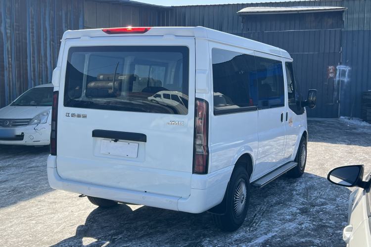 Used JMC Fushun 2023 2.0T Manual Short Wheelbase Low-Roof Commercial Multi-Purpose Passenger Vehicle 6 Seats with Lift-Up Tailgate