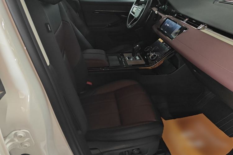 Used Land Rover Range Evoque 2023 Aurora L 249 PS Luxury Edition