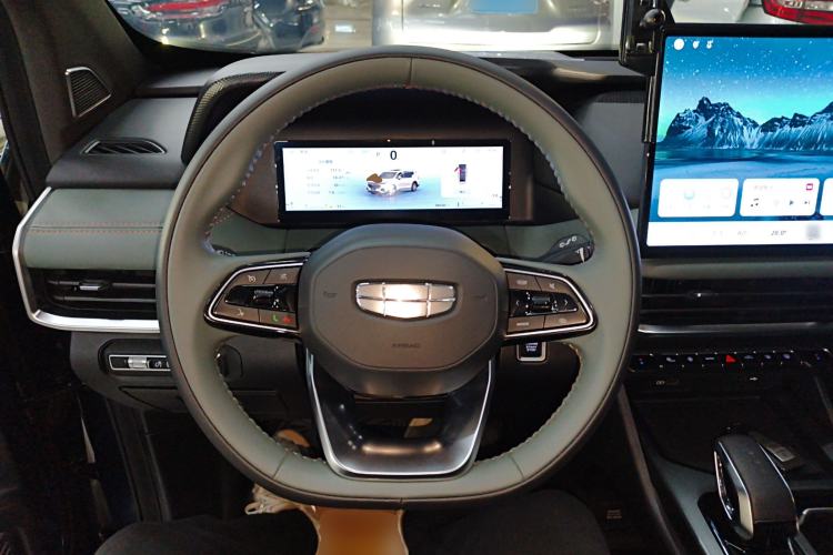 Used Geely Auto Haoyue L 2024 2.0T DCT Prestige Version