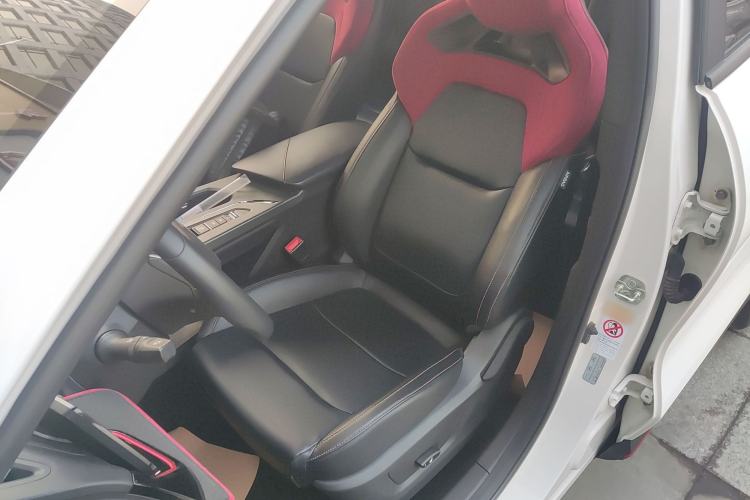 Used Changan X5 PLUS 2024 1.5T DCT ZhiZun Version
