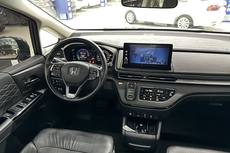 Used Honda Elysion 2022 2.0L eHEV Luxury Edition