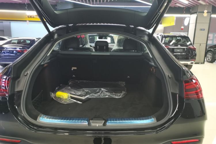 Used Mercedes-Benz GLE Coupe 2024 GLE 350 4MATIC Coupe SUV Fashion Model
