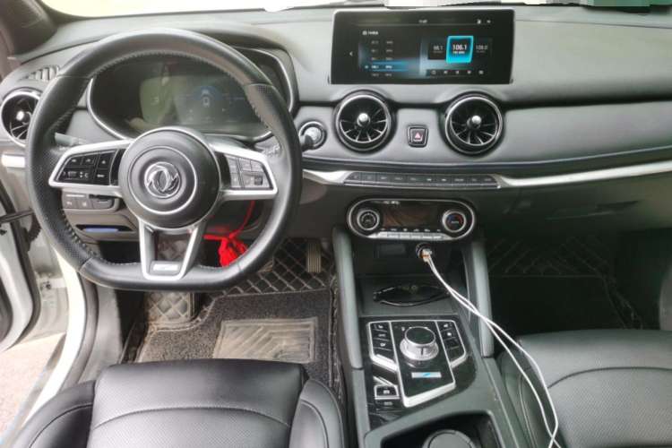 Used Dongfeng Fengon E3 2019 EVR Extended-Range Luxury Model
