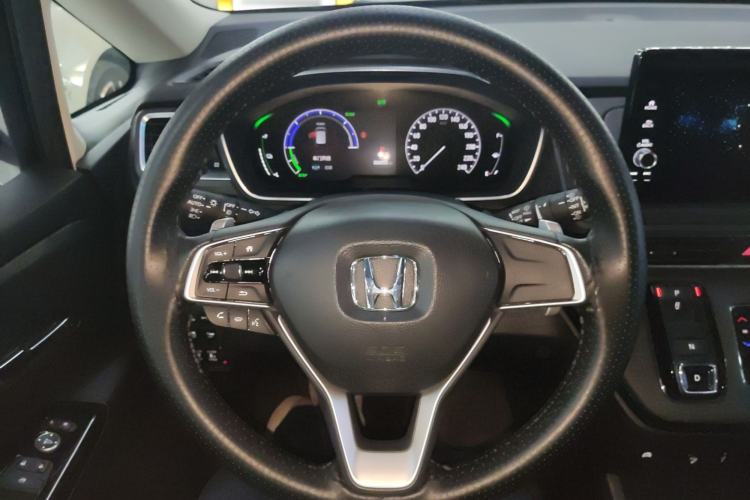 Used Honda Elysion 2024 2.0L eHEV Classic Edition
