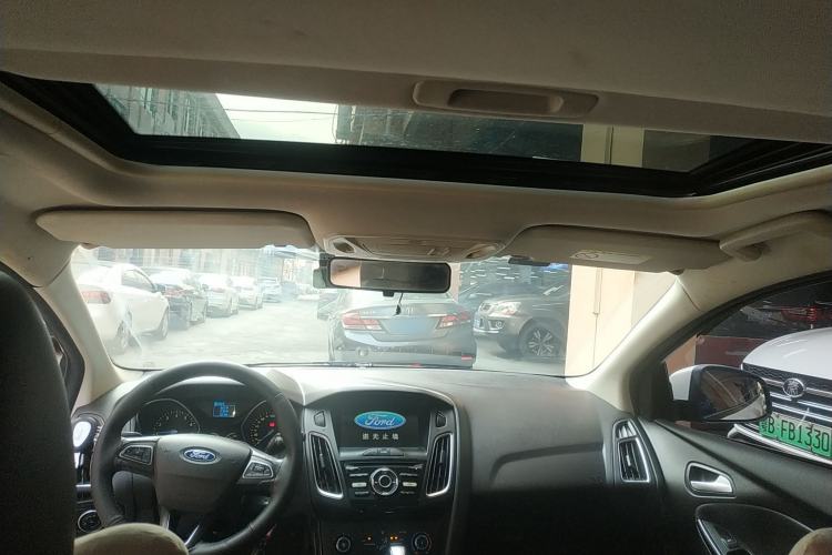 Used Ford Focus 2018 Hatchback Classic 1.6L Automatic Trendy SmartDrive Edition Headliner