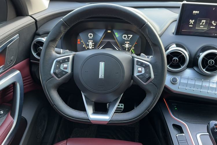 Used Wey VV7 2019 Upgraded Model 2.0T Flagship Version China VI