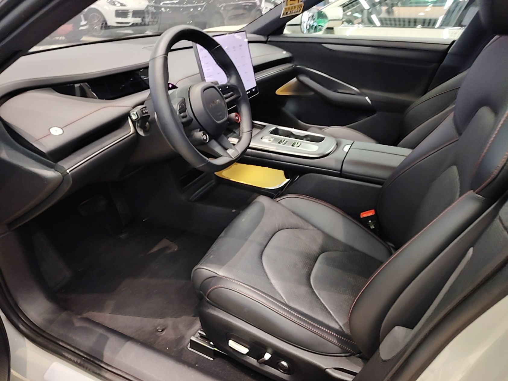 Xiaomi Auto SU7 2024 Rear-Drive Long-Range Intelligent Driving Version — снимка 17